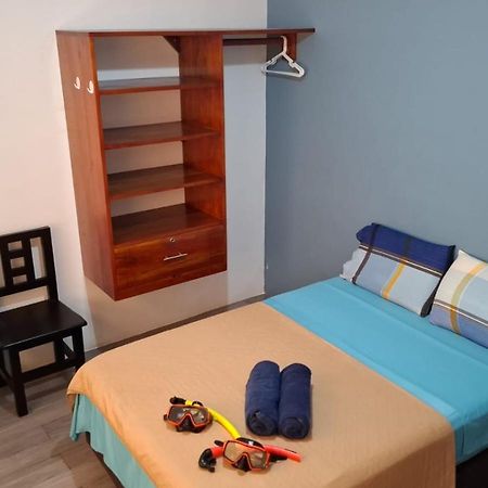Casa Alexita Apartment Puerto Baquerizo Moreno Ngoại thất bức ảnh